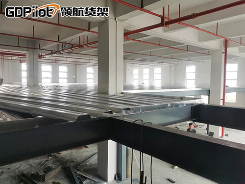 如何搭建工字鋼閣樓？